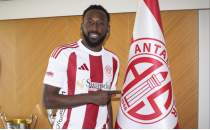 Antalyaspor'dan golc takviyesi: Yohan Boli