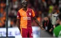 Osimhen, Devler Ligi'nin unutulmaz futbolcularn sralad!