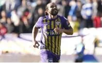 Bursaspor, Halil Akbunar'� duyurdu!