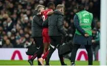 Arne Slot: 'van de Ven kontrols�z girdi'