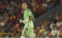 Be�ikta�'ta kadro d���: Mert G�nok ve Necip Uysal!