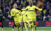 Fenerbah�e'den Kad�k�y'de rahat galibiyet!