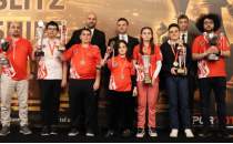 Bakan Bak'tan madalya kazanan milli satran���lar i�in tebrik mesaj�