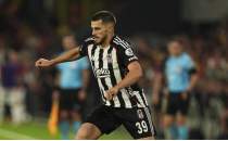 David Jurasek, Slavia Prag ile g�r���yor