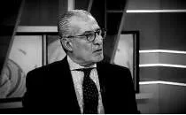 G�kmen �zdenak, vefat etti