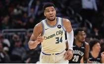 Giannis'in takas tercihleri arasnda 'Lakers var' iddialar!