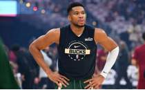 Thunder, Rockets ve Spurs'ten, Giannis iin hamle beklenmiyor