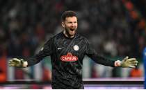 Fenerbahe'ye yerli 3. kaleci takviyesi!