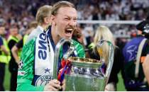 Safonov k�r�kla koluyla tarih yazd�!