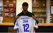 Wilfried Zaha, imzaya gidiyor!