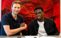 Bayer Leverkusen, Ernest Poku transferini aklad