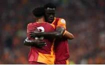 Davinson Sanchez'e derbi ncesi uyar!