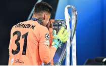 Galatasaray'da Ederson iin geri saym!