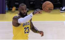 NBA'in 'kral' LeBron James 'standartlar' yeniden belirliyor