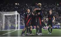 La Liga'da ampiyon Barcelona!