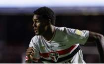 Arda Turan'dan savunmaya transfer!