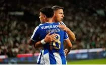 Porto, deplasmanda Sporting'i devirdi!