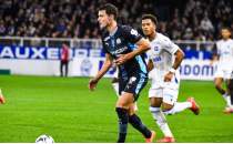 Marsilya, Auxerre deplasmanndan  puanla dnd