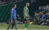 Sofyan Amrabat, Sevilla derbisinde yok!