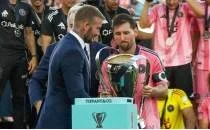 David Beckham: 'Messi, Barcelona'ya dnecek'