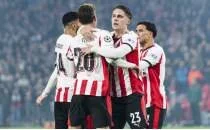 Fenerbah�e'den Hollanda'da iki b�y�k zirve