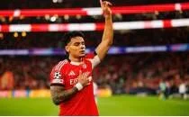 Benfica, evinde Napoli'yi geti!