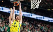Maccabi Tel Aviv, seriyi 4 ma�a ��kard�!