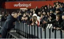 Feyenoord'da tak�ma tepki: Robin van Persie, trib�ne gitti!