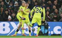 Tottenham nefes ald�, Crystal Palace bunal�mda