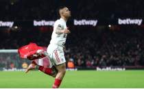 Carragher: 'Gabriel Jesus, Gy�keres'ten iyi!'