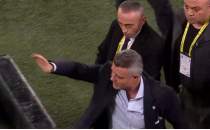 Fenerbah�e taraftar�ndan, Sadettin Saran'a destek