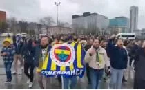 Fenerbah�eli y�neticiler ve taraftarlar �a�layan'da