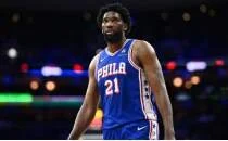 Embiid'in diz problemleri, Sixers iinde 'endie' yaratyor