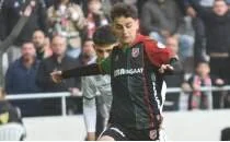 Kar��yakal� Adem'e milli m�jde