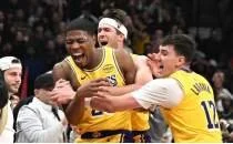 LeBron'un 1.297 malk serisi, Raptors galibiyetinde sona erdi