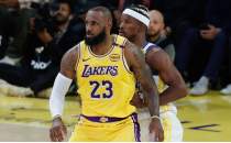 Bill Simmons'tan NBA'i sarsacak �neri: 'LeBron-Butler takas�'