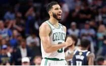 Celtics'te 'Tatum hari herkes' takas masasnda