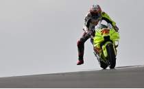 MotoGP Britanya etabnda zafer Marco Bezzecchi