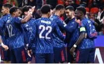 Arsenal, rekorlar krd gecede rahat kazand!