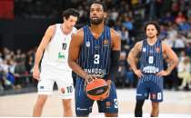 Anadolu Efes, galibiyeti kl pay kard!