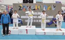 Nevehirli sporcular, Zonguldak'tan madalya ile dnd