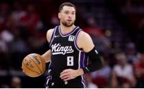 Bucks, Zach LaVine ile ilgileniyor