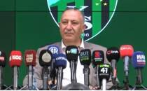 Kocaelispor'da �� futbolcu i�in ayr�l�k karar�