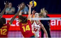 U22 Kad�n Milli Voleybol Tak�m�, �spanya'ya direnemedi