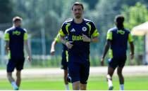Mert Hakan Yanda�, Fenerbah�e'de kal�yor
