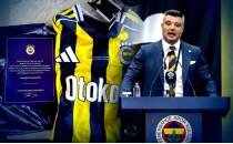 Fenerbah�e y�netiminden taraftar�na s�rpriz