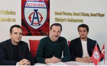 Alt�nordu, yeni teknik direkt�r�n� a��klad�