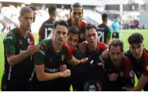 Kar��yaka, tekrardan seri pe�inde