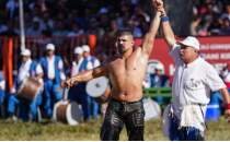 4. Mustafa Kiremitli Ya�l� G�re�leri'nde ba�pehlivanl��� Cengizhan �im�ek kazand�