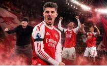 Arsenal, 22 y�l sonra �ampiyonlu�a ko�uyor!